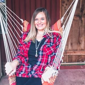 Meet your Posher, Loren